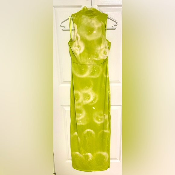NEW w/ tags Superdown Lime Green Tie-Dye Maxi Dress w/ side slit, size M - Picture 2 of 5